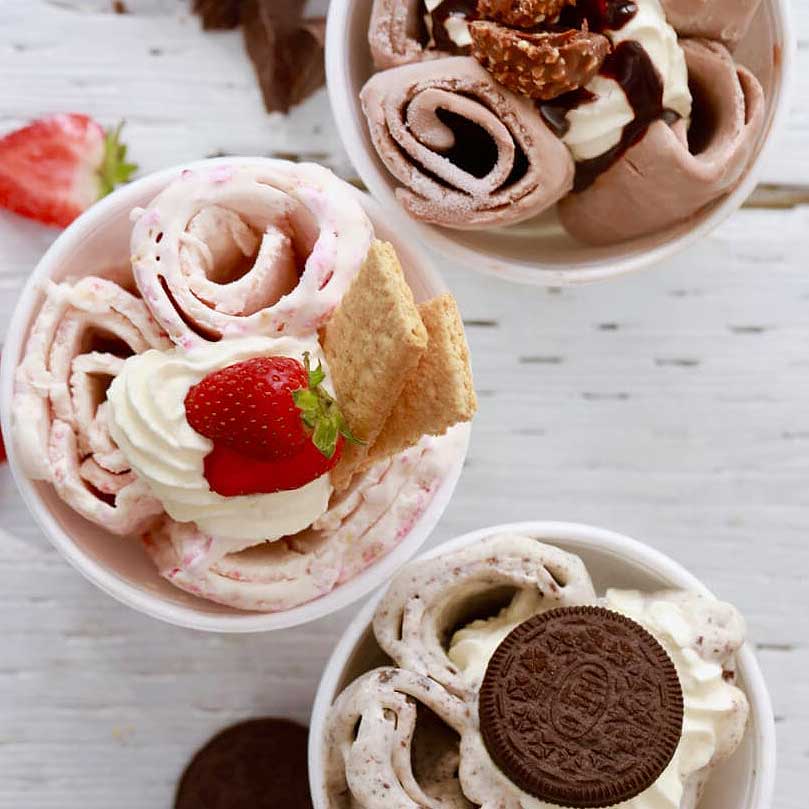 Ice Cream Rolls Station — event catering service in Mauritius