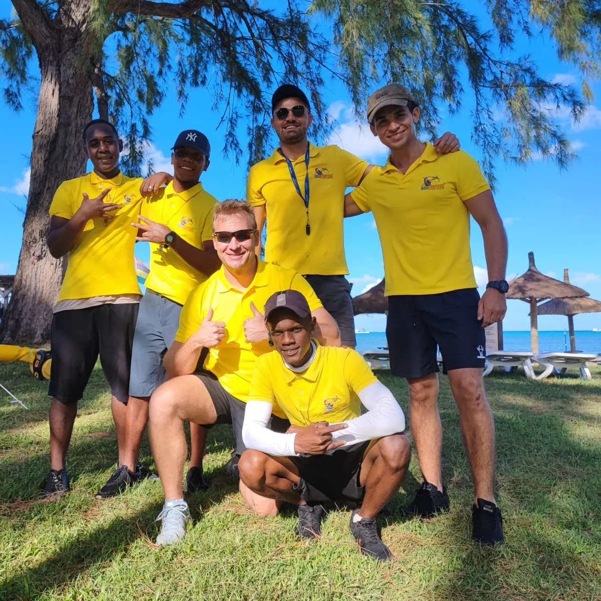 Team Building Mauritius crew on the beach